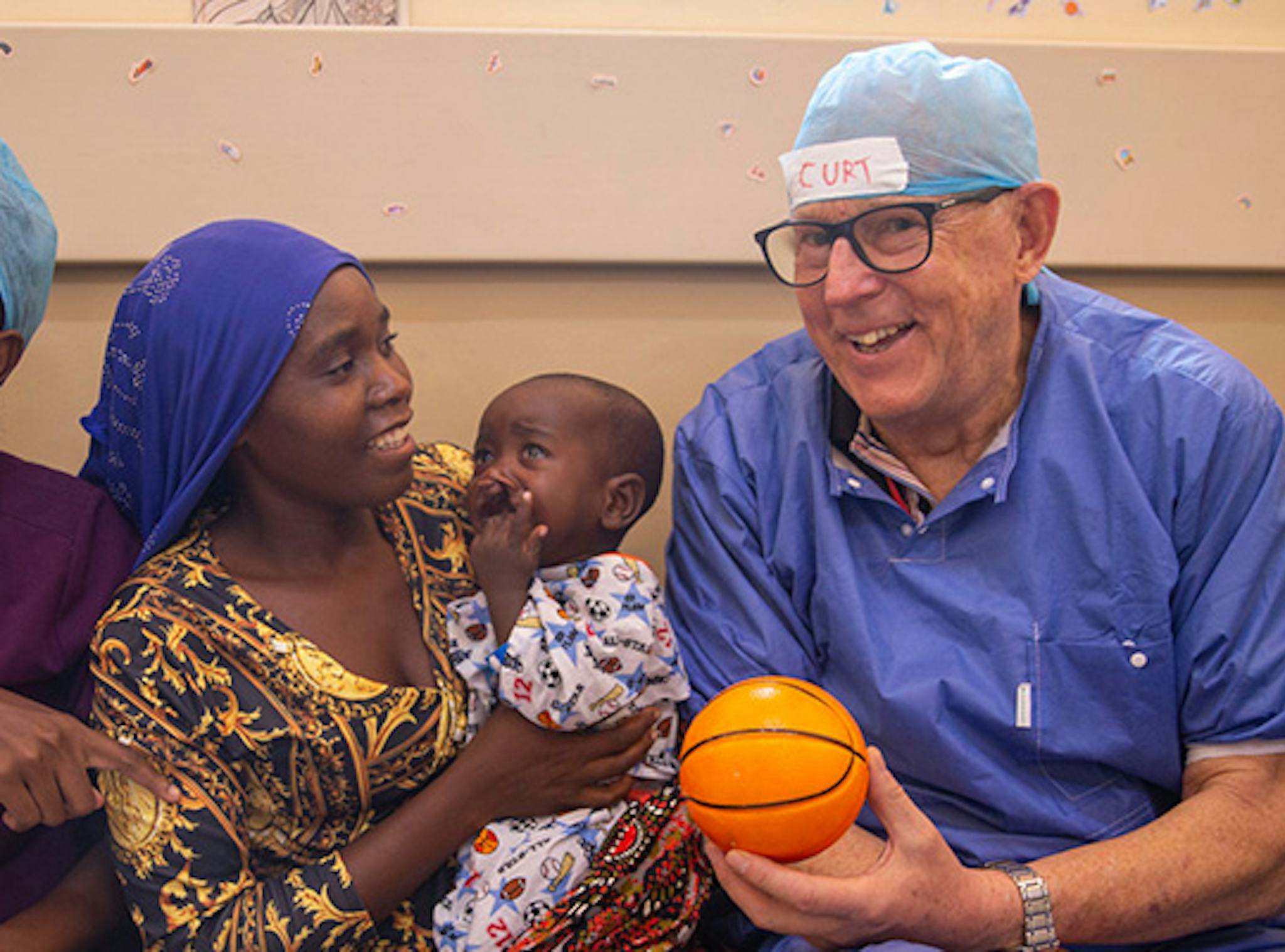 Toy porno videolarini onlayn tomosha qiling Madagaskardan porno Gloriya